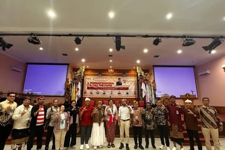 SEMINAR NASIONAL "Membentuk Model Ideal Peradilan Pidana Adat Dalam Sistem Hukum Nasional" whatsapp image 2026 02 20 at 11.49.14